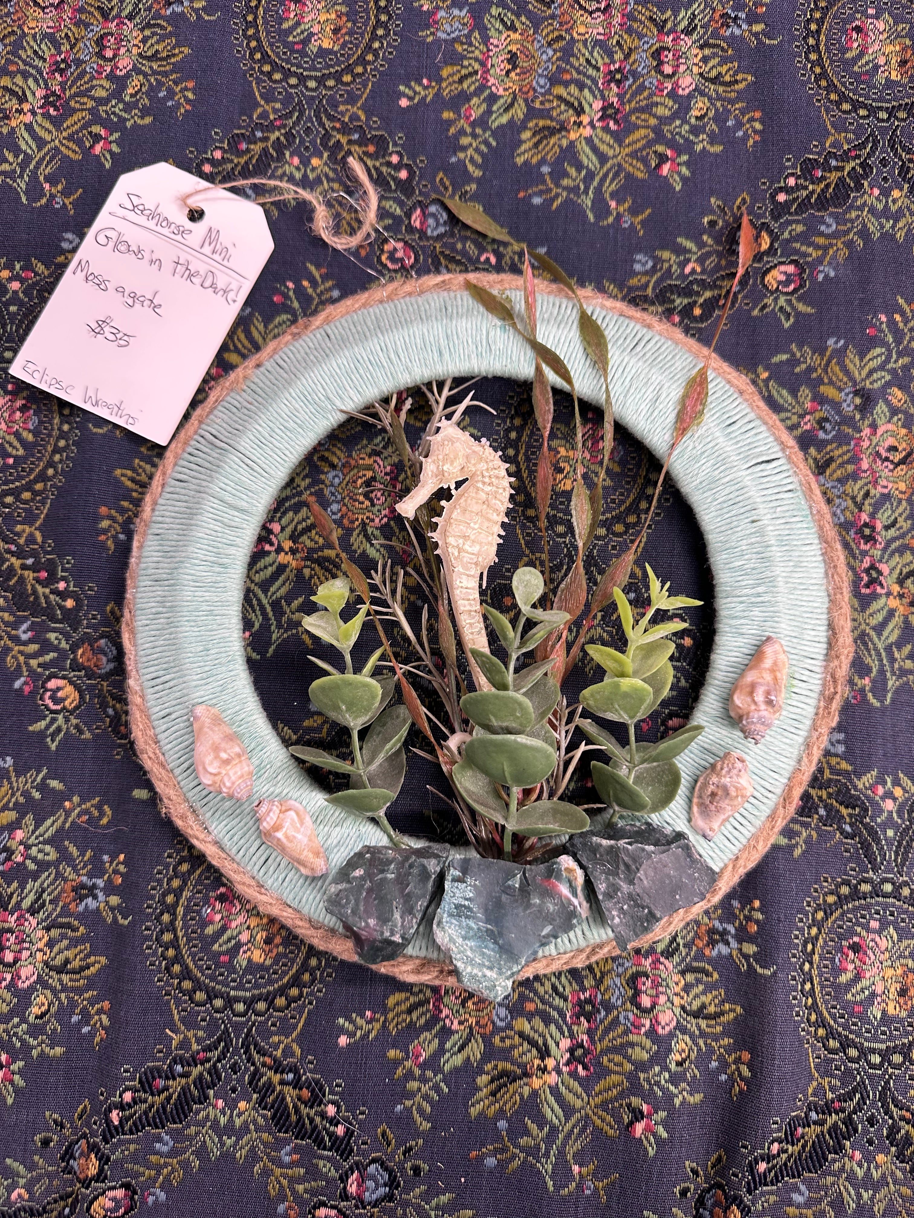 Seahorse Mini Wreath EW14