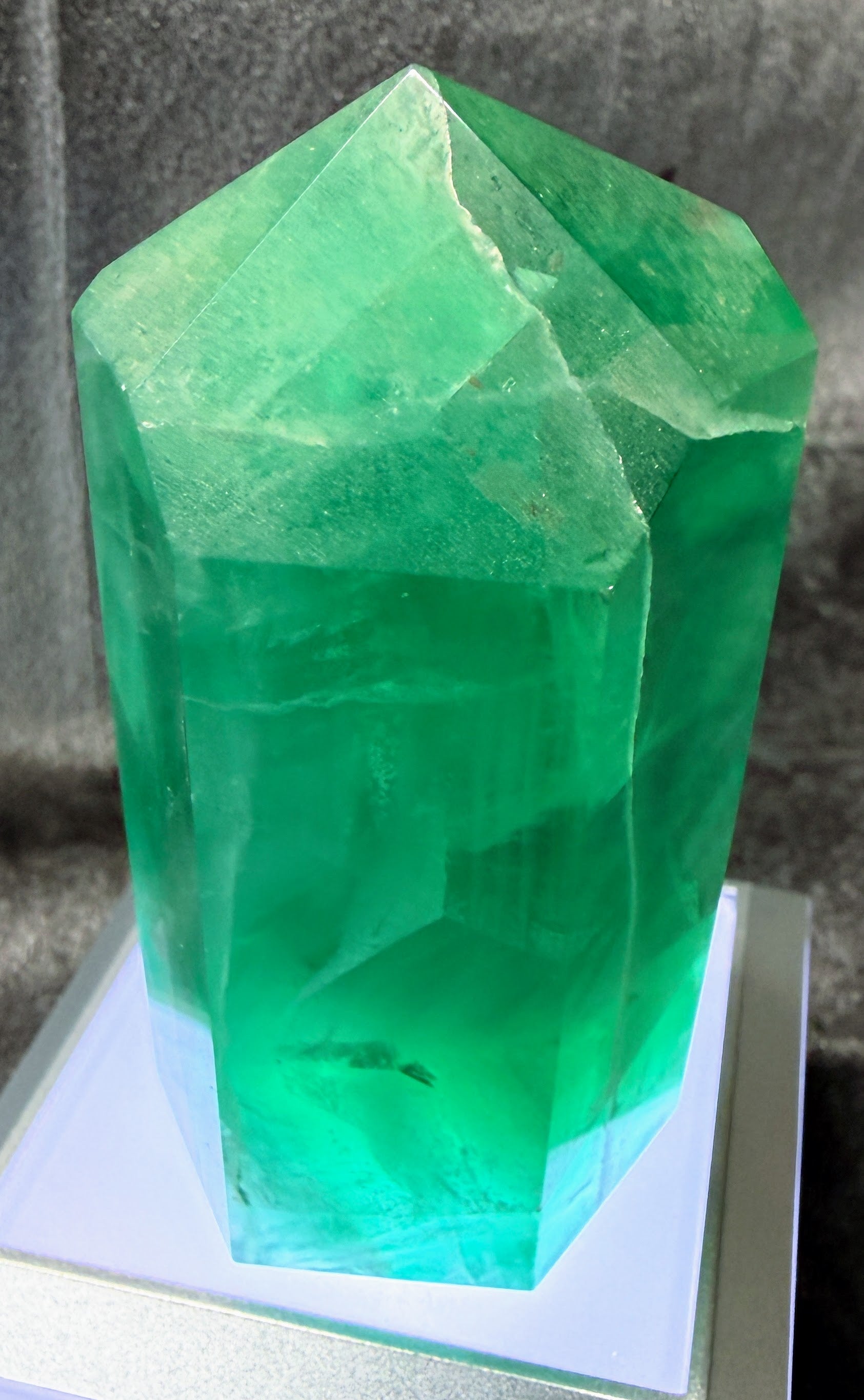 Fluorite Tower RC265